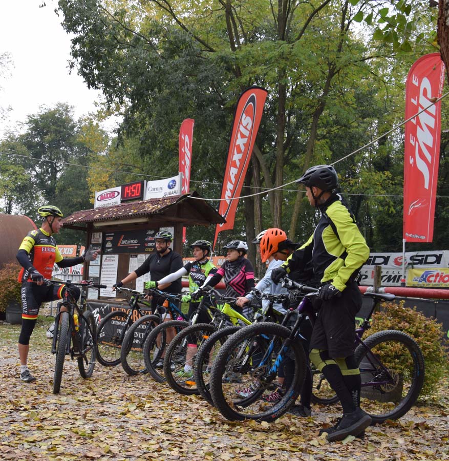 171021 Eurobike - Tecnica di Base MTB in Pista Permanente