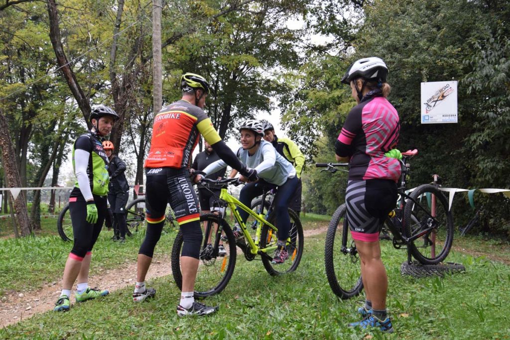 171021 Eurobike - Tecnica di Base MTB in Pista Permanente