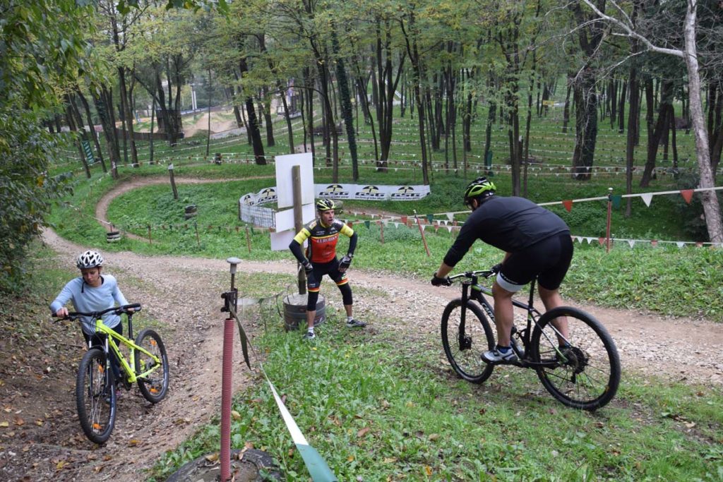 171021 Eurobike - Tecnica di Base MTB in Pista Permanente